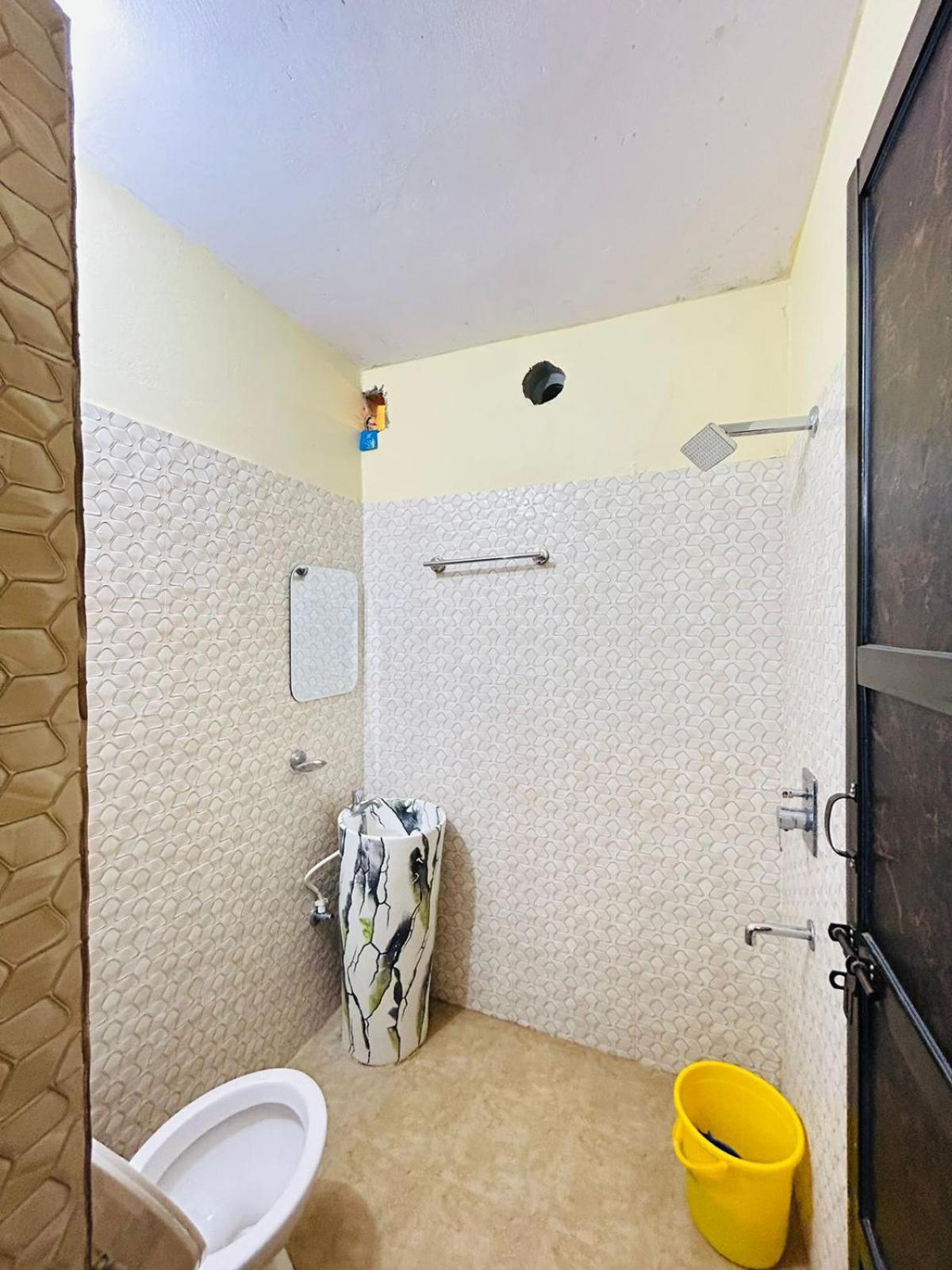 Shankar Vilaas -A Boutique Stay Forigners Choice Near Ghats And Temples Варанаси Екстериор снимка